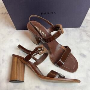PRADA Brown Patent Leather Open Toe Block Heel Sandals Sz 41